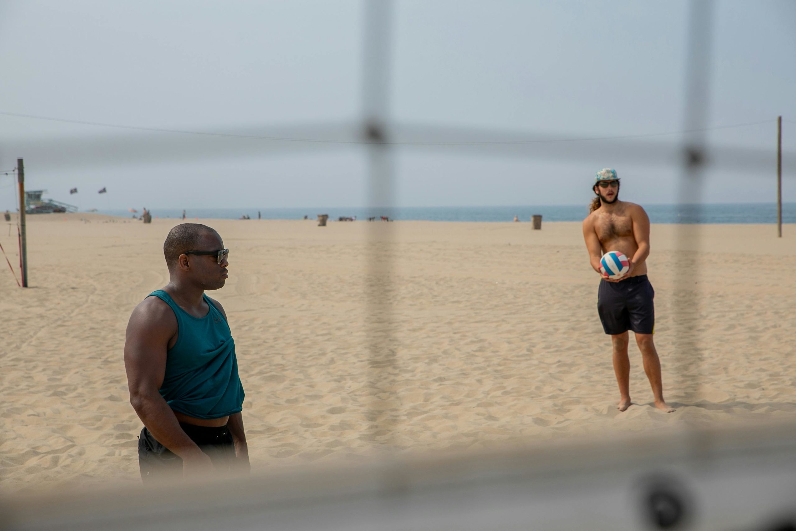 Kostenloses Stock Foto zu beach-volleyball, männer, meer