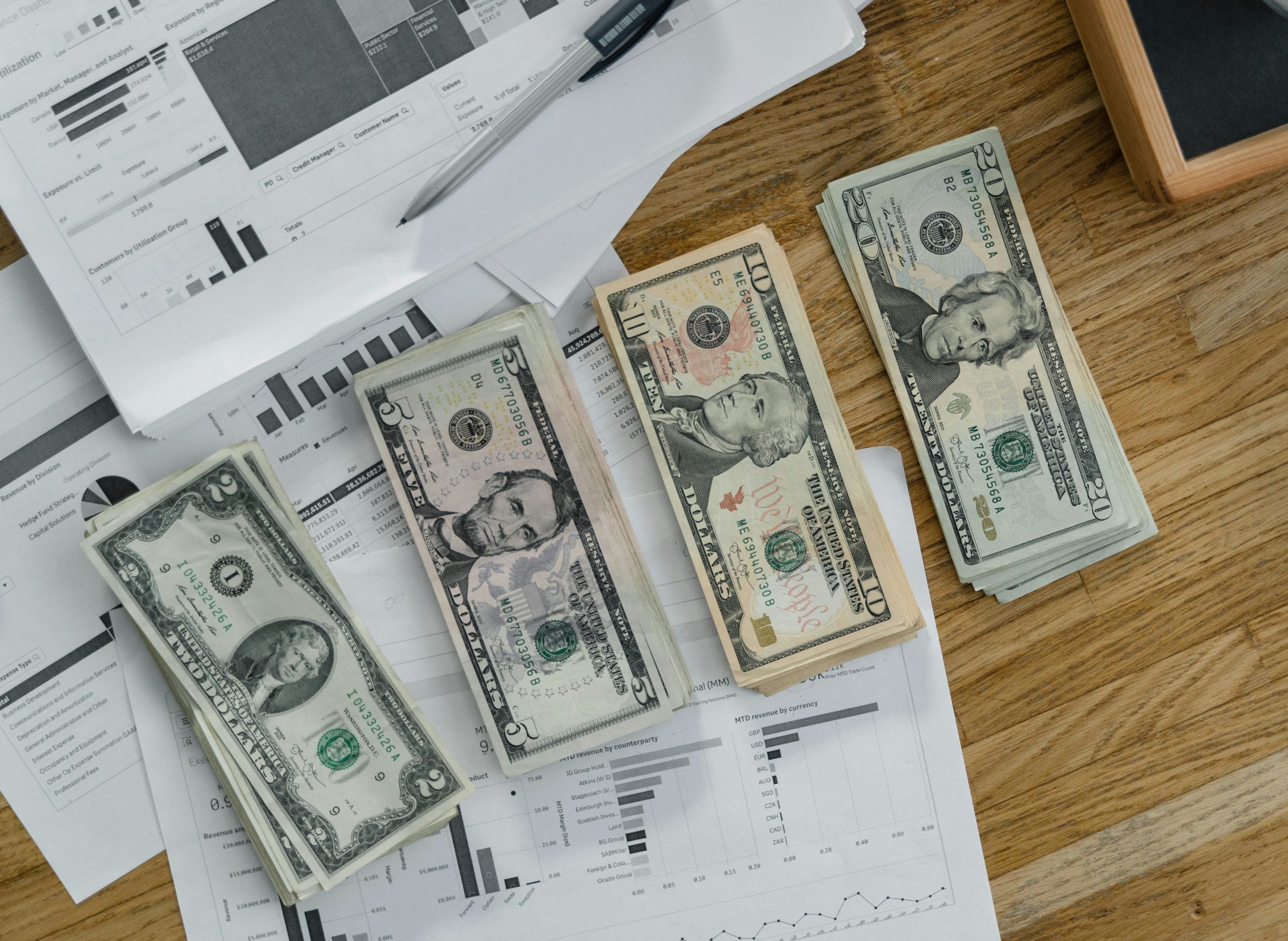 Kostenloses Stock Foto zu anstellung, arbeit, banknote