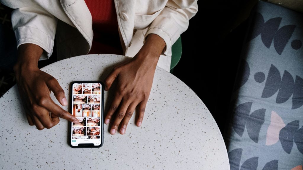 Geld verdienen auf Instagram & TikTok: Strategien für erfolgreiche Influencer