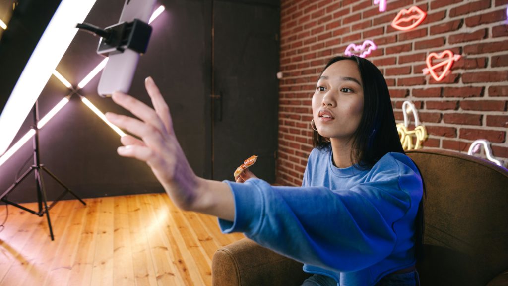 Geld verdienen auf Instagram und TikTok: Tipps und Strategien