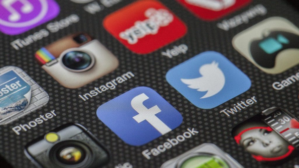 Geld verdienen mit Social Media: Influencer-Marketing leicht gemacht!