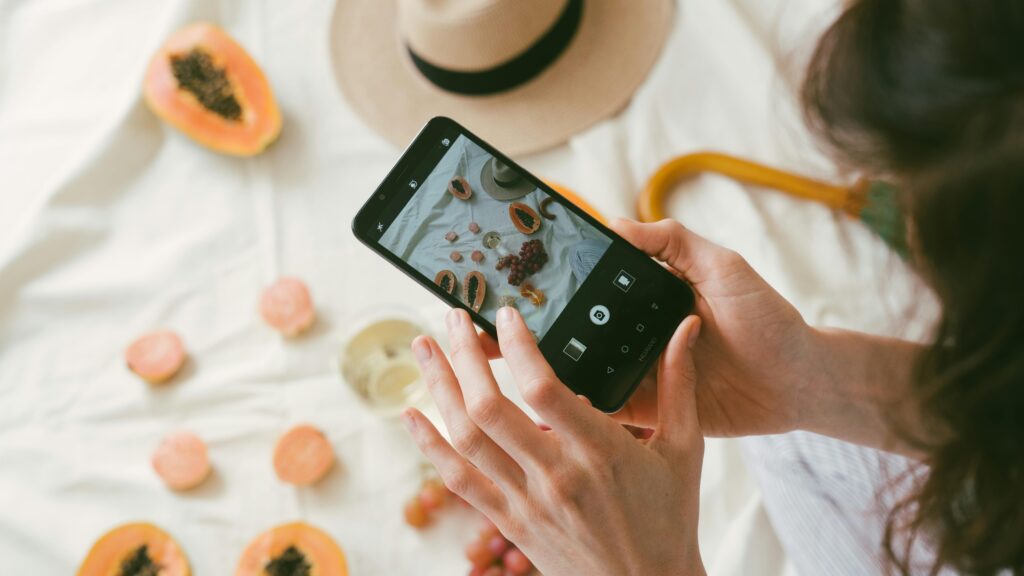 Der Weg zum Instagram Influencer: Nische finden, hochwertigen Content erstellen und engagierte Followerschaft aufbauen