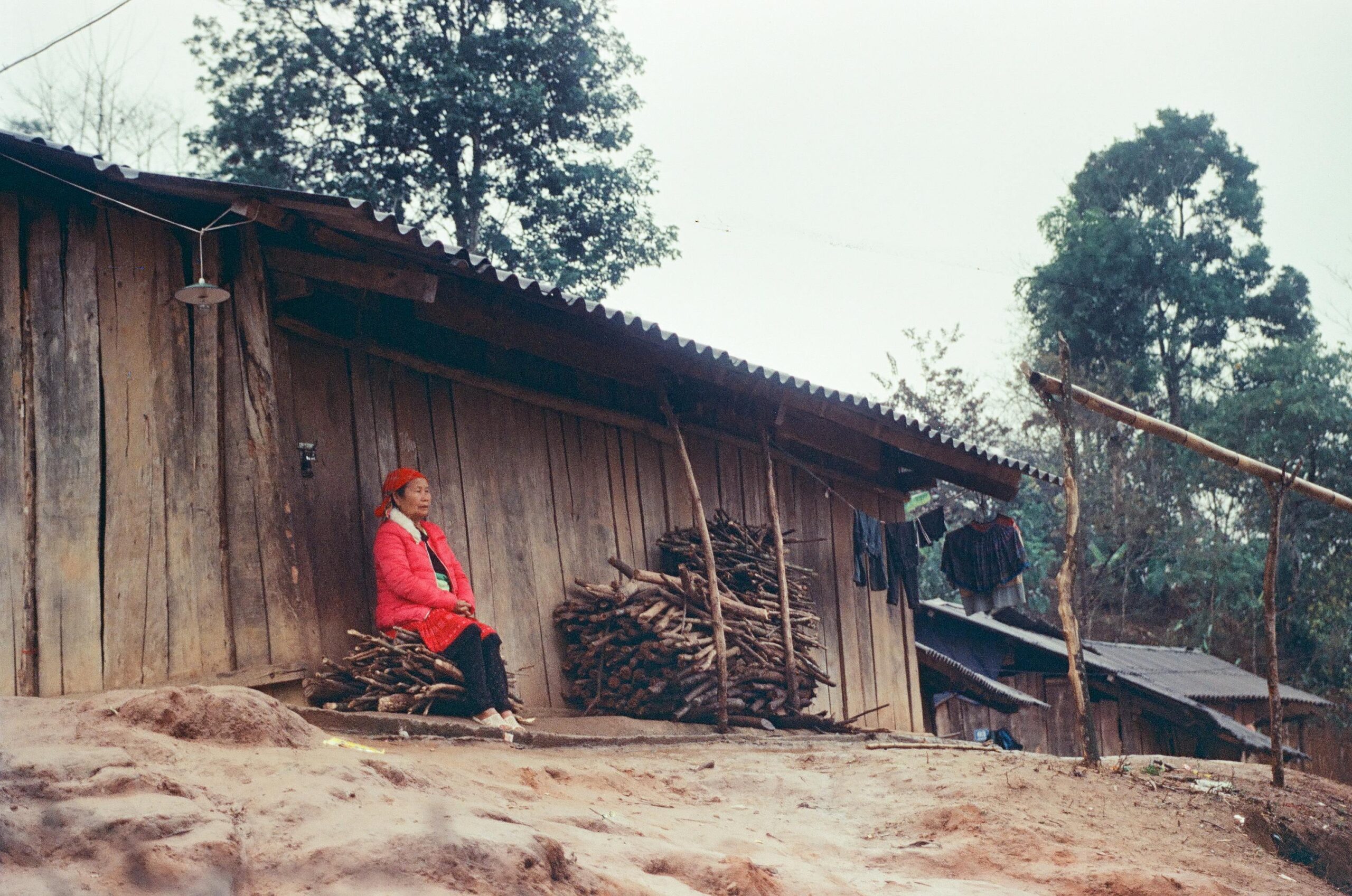 Ngóng